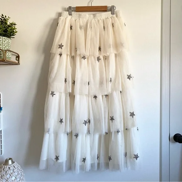 Endless Rose Star Tiered Maxi Skirt NWT - Picture 3 of 4